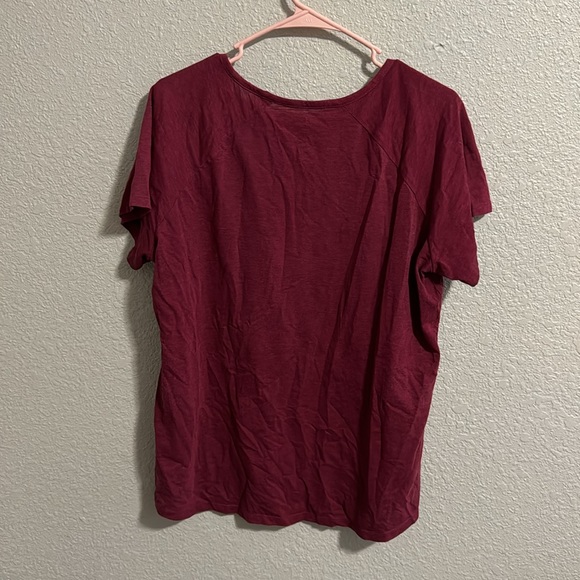 Toad&Co Burgundy T-shirt Large - Picture 3 of 3